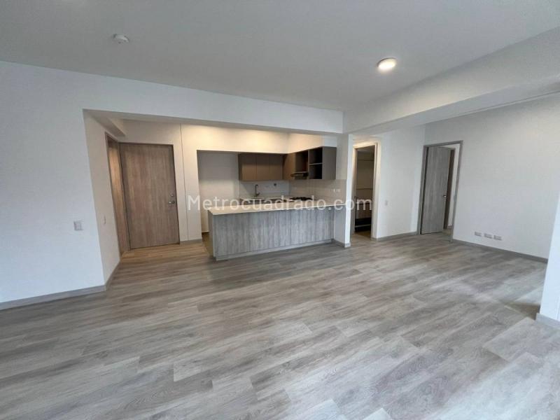 Apartamento Funcional de 2 Alcobas con Parqueadero Privado en Ciudad del Río - 3