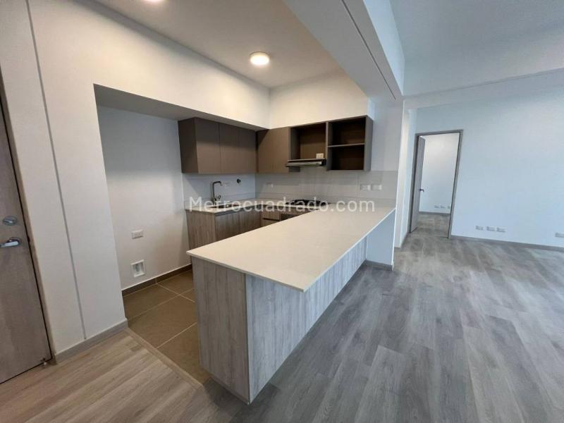 Apartamento Funcional de 2 Alcobas con Parqueadero Privado en Ciudad del Río - 4