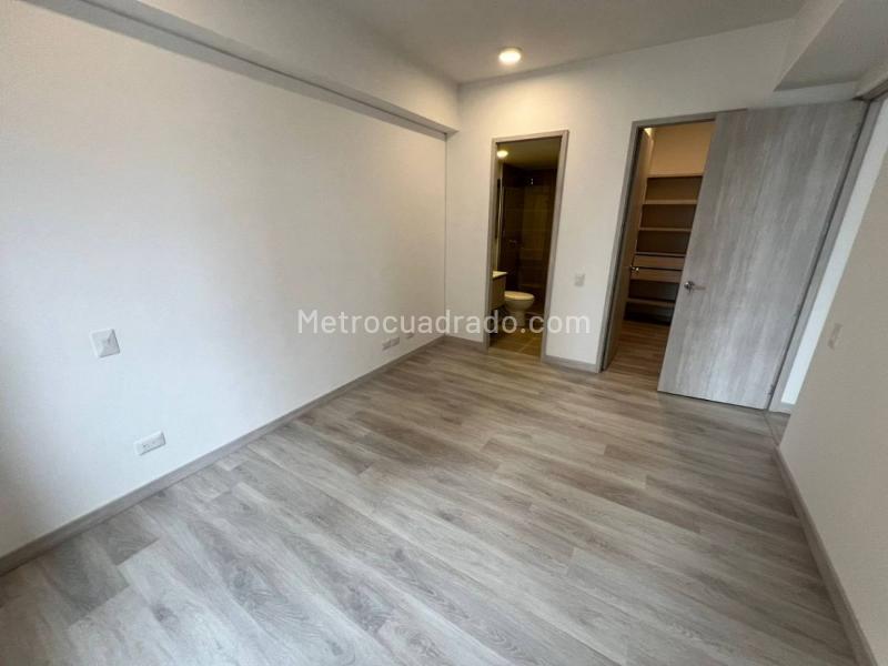 Apartamento Funcional de 2 Alcobas con Parqueadero Privado en Ciudad del Río - 7