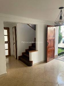 Casa de 5 alcobas en venta en San Lucas, Envigado, 289 m² · foto 7 de 20