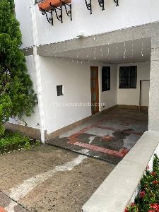 Casa de 5 alcobas en venta en San Lucas, Envigado, 289 m² · foto 18 de 20