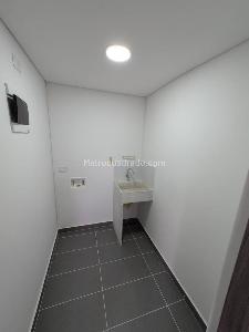 Apartamento de 3 alcobas en arriendo en Altos Del Poblado, Medellín, 76 m² · foto 9 de 9