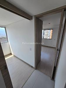 Apartamento en venta en El Poblado, Medellín · foto 5 de 18