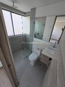 Apartamento en venta en El Poblado, Medellín · foto 7 de 18