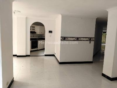 Apartamento de 3 alcobas en venta en Poblado Altos Delpoblado, Medellín, 300 m² · foto 5 de 14