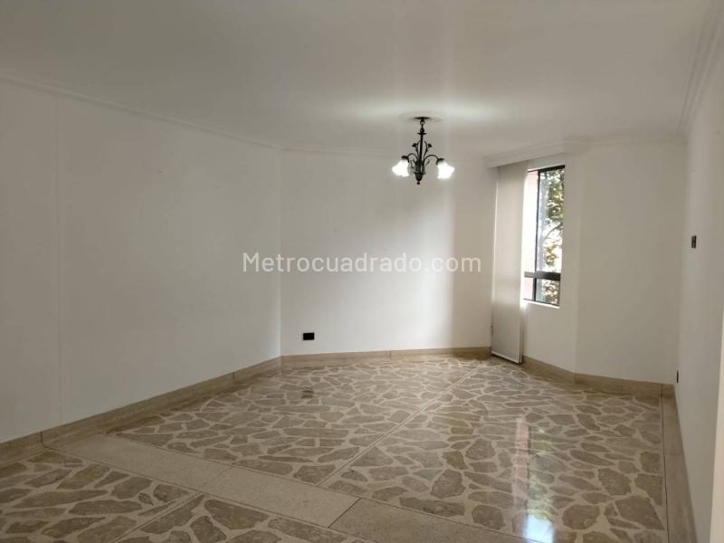 3BR Apartment in Poblado (145 m²)