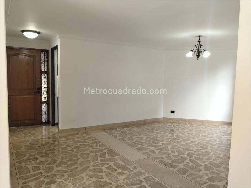 3BR Apartment in Poblado (145 m²) - 4