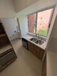 Apartamento de 3 alcobas en venta en Poblado Altos Del Poblado, Medellín, 260 m² · foto 9 de 20
