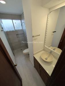 Apartamento de 3 alcobas en venta en Poblado Altos Del Poblado, Medellín, 260 m² · foto 12 de 20