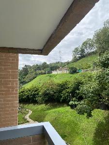 Apartamento de 2 alcobas en arriendo en El Poblado Loma Del Indio, Medellín, 60 m² · foto 7 de 17