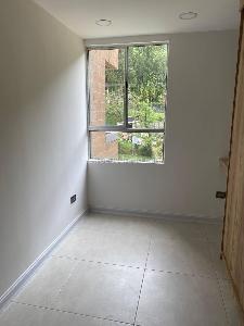Apartamento de 2 alcobas en arriendo en El Poblado Loma Del Indio, Medellín, 60 m² · foto 10 de 17