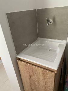 Apartamento de 2 alcobas en arriendo en El Poblado Loma Del Indio, Medellín, 60 m² · foto 17 de 17