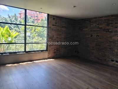 Apartamento en venta en Castropol, Medellín · foto 3 de 20