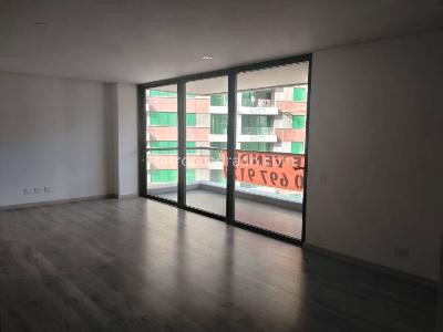 Apartamento de 2 alcobas en venta en Poblado Altos Del Poblado, Medellín, 108 m² · foto 2 de 20