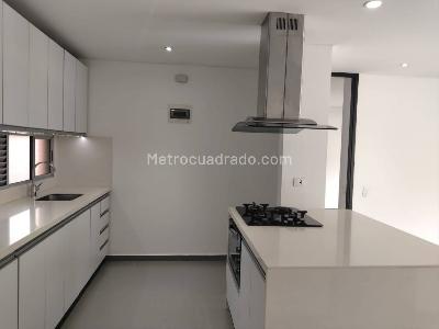 Apartamento de 2 alcobas en arriendo en Las Lomas 2, Medellín, 90 m² · foto 7 de 19
