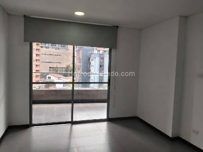 Apartamento de 2 alcobas en arriendo en Las Lomas 2, Medellín, 90 m² · foto 8 de 19