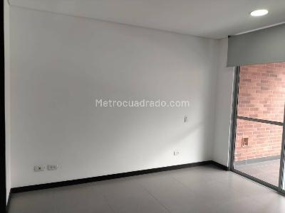 Apartamento de 2 alcobas en arriendo en Las Lomas 2, Medellín, 90 m² · foto 9 de 19