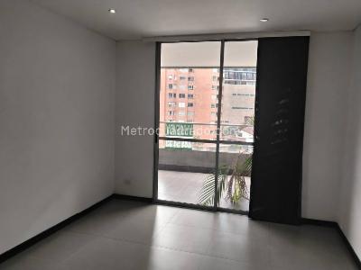 Apartamento de 2 alcobas en arriendo en Las Lomas 2, Medellín, 90 m² · foto 12 de 19