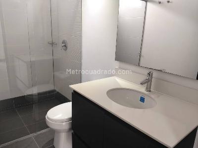 Apartamento de 2 alcobas en arriendo en Las Lomas 2, Medellín, 90 m² · foto 17 de 19