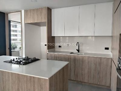 Apartamento en venta en Castropol, Medellín · foto 8 de 20