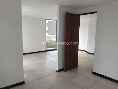 Apartamento de 3 alcobas en venta en El Poblado, Medellín, 123 m² · foto 6 de 20