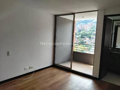 Apartamento de 3 alcobas en venta en El Poblado, Medellín, 123 m² · foto 15 de 20