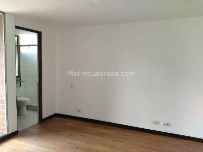 Apartamento de 3 alcobas en venta en El Poblado, Medellín, 123 m² · foto 16 de 20