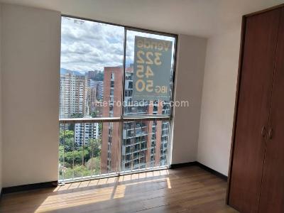 Apartamento de 3 alcobas en venta en El Poblado, Medellín, 123 m² · foto 19 de 20