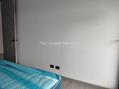 Apartamento de 2 alcobas en venta en Lomas Del Escobero, Medellín, 74 m² · foto 12 de 18