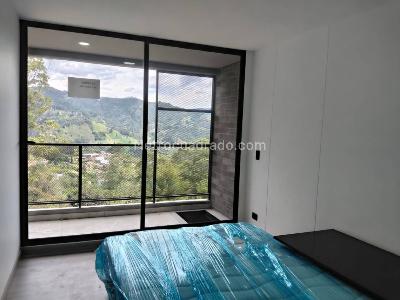 Apartamento de 2 alcobas en venta en Lomas Del Escobero, Medellín, 74 m² · foto 17 de 18
