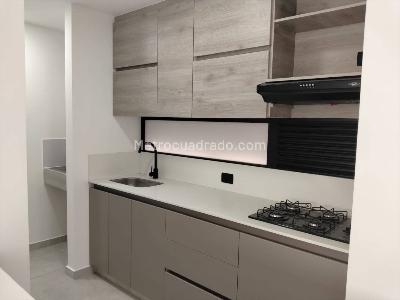 Apartamento de 2 alcobas en venta en Lomas Del Escobero, Medellín, 74 m² · foto 6 de 18