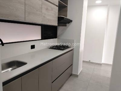 Apartamento de 2 alcobas en venta en Lomas Del Escobero, Medellín, 74 m² · foto 9 de 18