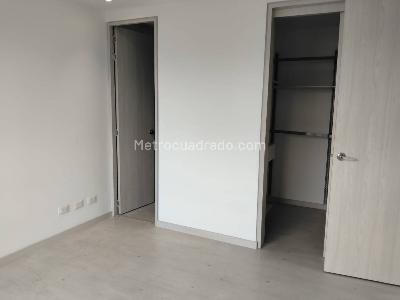 Apartamento de 3 alcobas en arriendo en El Poblado, Medellín, 90 m² · foto 13 de 20
