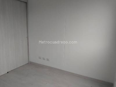 Apartamento de 3 alcobas en arriendo en El Poblado, Medellín, 90 m² · foto 15 de 20