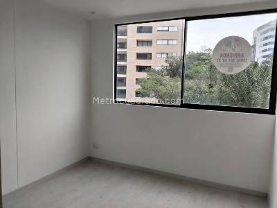 Apartamento de 3 alcobas en arriendo en El Poblado, Medellín, 90 m² · foto 18 de 20