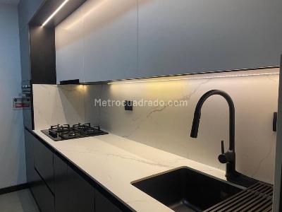 Apartamento en venta en Envigado, Envigado · foto 8 de 14