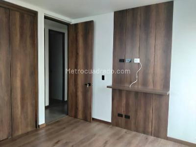 Apartamento de 2 alcobas en venta en Las Palmas, Medellín, 98 m² · foto 12 de 19