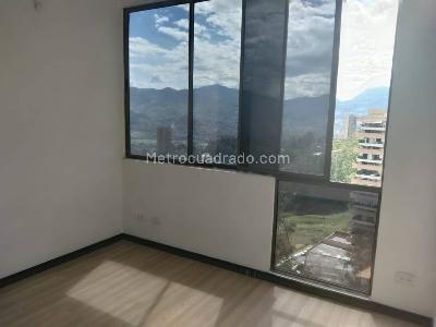 Apartamento de 4 alcobas en venta en Poblado Altos Del Poblado, Medellín, 170 m² · foto 10 de 20