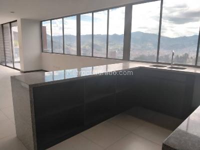 Apartamento de 4 alcobas en venta en Poblado Altos Del Poblado, Medellín, 170 m² · foto 7 de 20