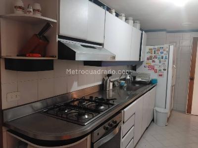 Apartamento de 3 alcobas en venta en Los Balsos, Medellín, 200 m² · foto 13 de 19