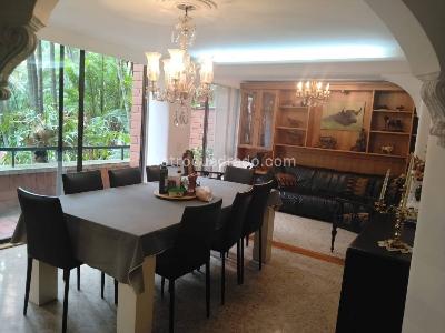 Apartamento de 3 alcobas en venta en Los Balsos, Medellín, 200 m² · foto 3 de 19