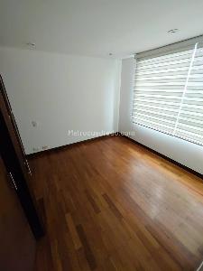 Apartamento en arriendo en Altos Del Poblado, Medellín · foto 12 de 15