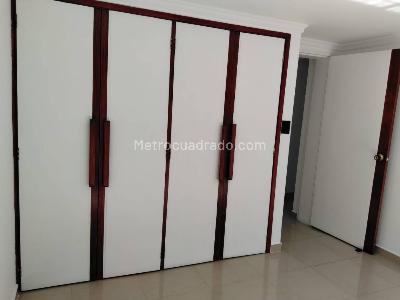 Apartamento de 3 alcobas en arriendo en Las Lomas 2, Medellín, 110 m² · foto 13 de 20