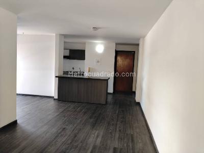 Apartaestudio en arriendo en Las Lomas 2, Medellín, 62 m² · foto 4 de 18