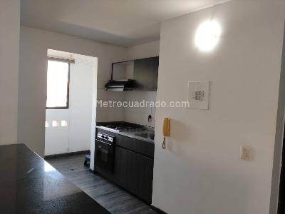 Apartaestudio en arriendo en Las Lomas 2, Medellín, 62 m² · foto 7 de 18
