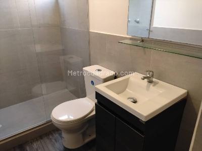 Apartaestudio en venta en Las Lomas 2, Medellín, 62 m² · foto 16 de 18