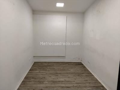 Casa de 5 alcobas en arriendo en Las Lomas 2, Medellín, 605 m² · foto 12 de 20