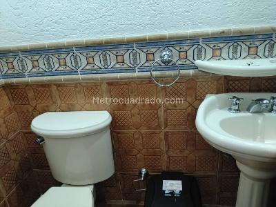 Casa de 5 alcobas en arriendo en Las Lomas 2, Medellín, 605 m² · foto 20 de 20