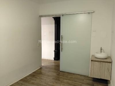 Casa de 5 alcobas en venta en Las Lomas 2, Medellín, 605 m² · foto 5 de 20