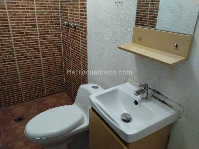 Casa de 5 alcobas en venta en Las Lomas 2, Medellín, 605 m² · foto 15 de 20